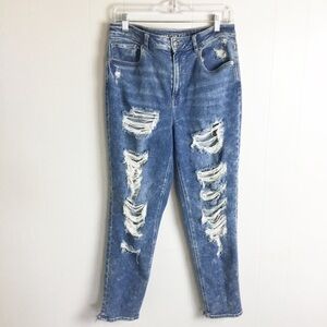 America Eagle Distressed Stretch Mom Jeans Size 8